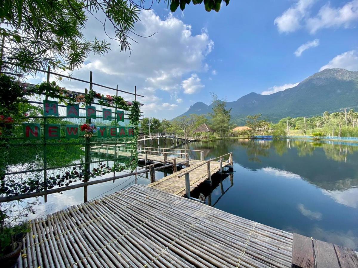 Numpu Baandin Hotel Sam Roi Yot Buitenkant foto