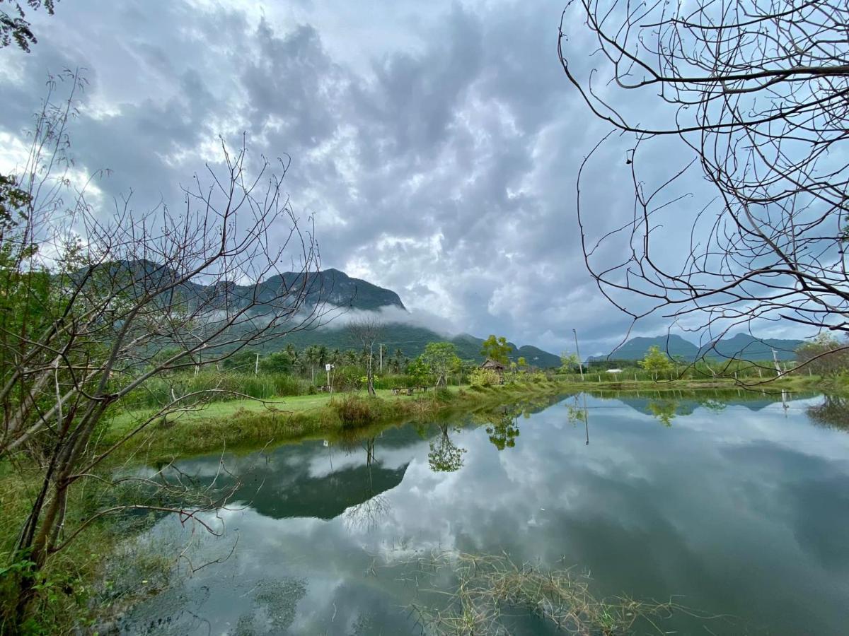 Numpu Baandin Hotel Sam Roi Yot Buitenkant foto