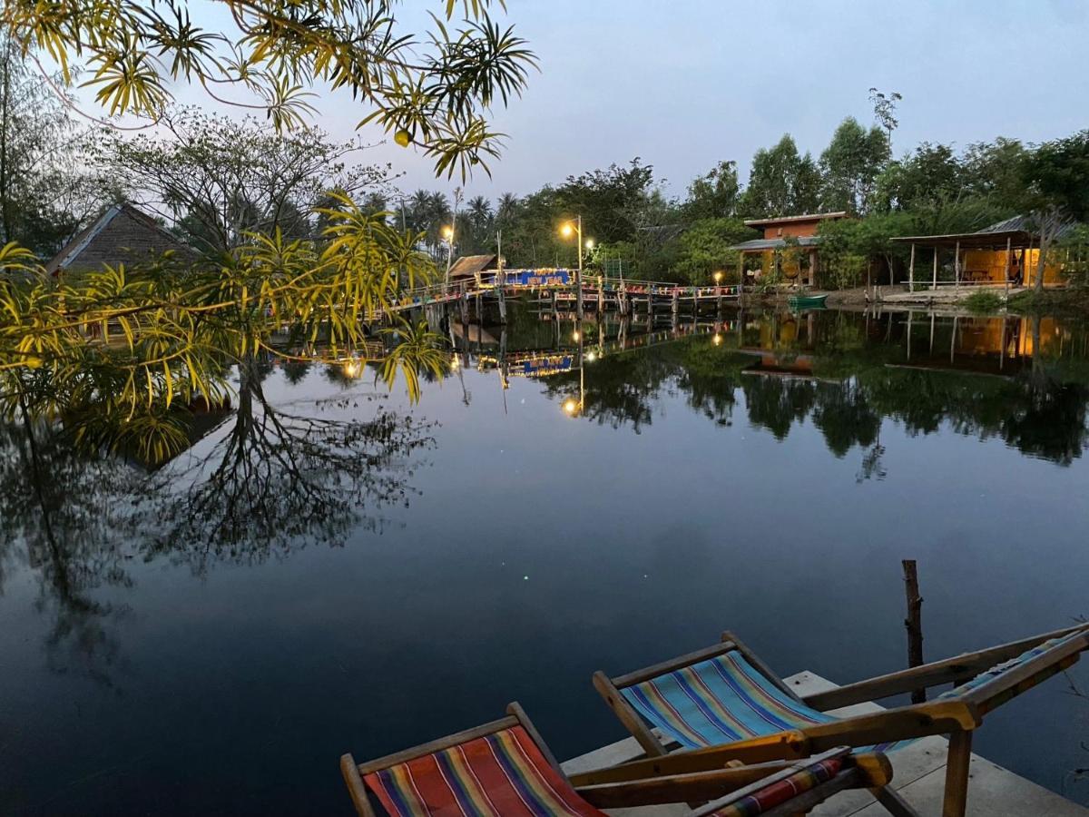 Numpu Baandin Hotel Sam Roi Yot Buitenkant foto