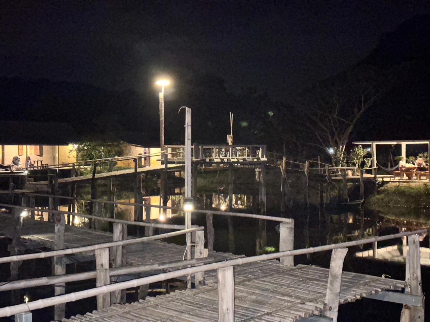 Numpu Baandin Hotel Sam Roi Yot Buitenkant foto