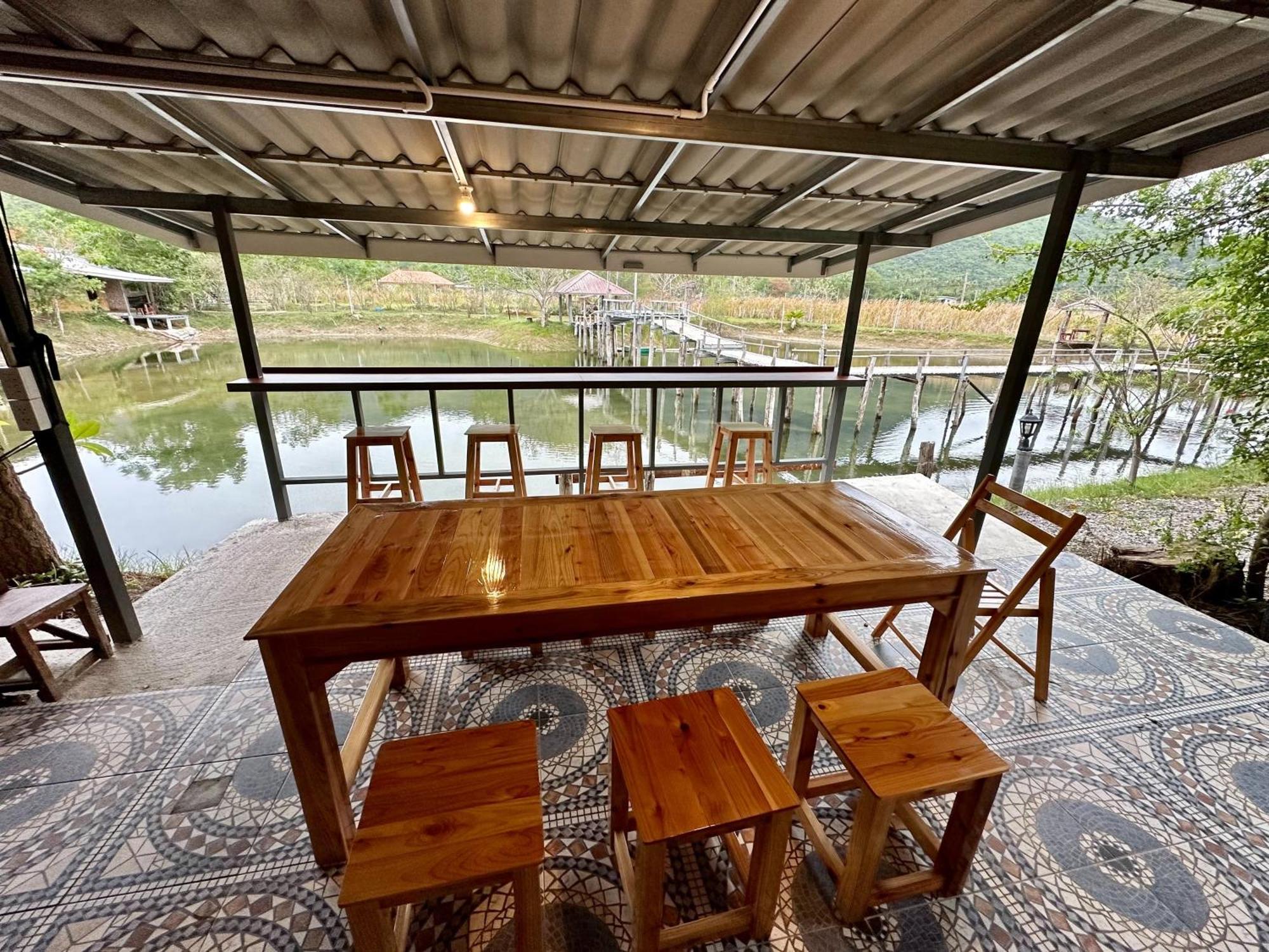 Numpu Baandin Hotel Sam Roi Yot Buitenkant foto