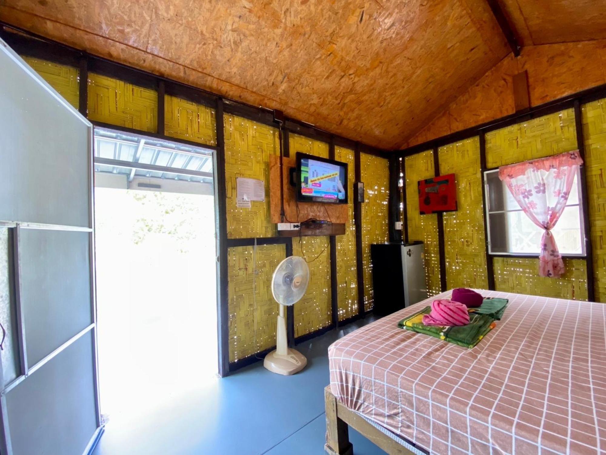 Numpu Baandin Hotel Sam Roi Yot Buitenkant foto